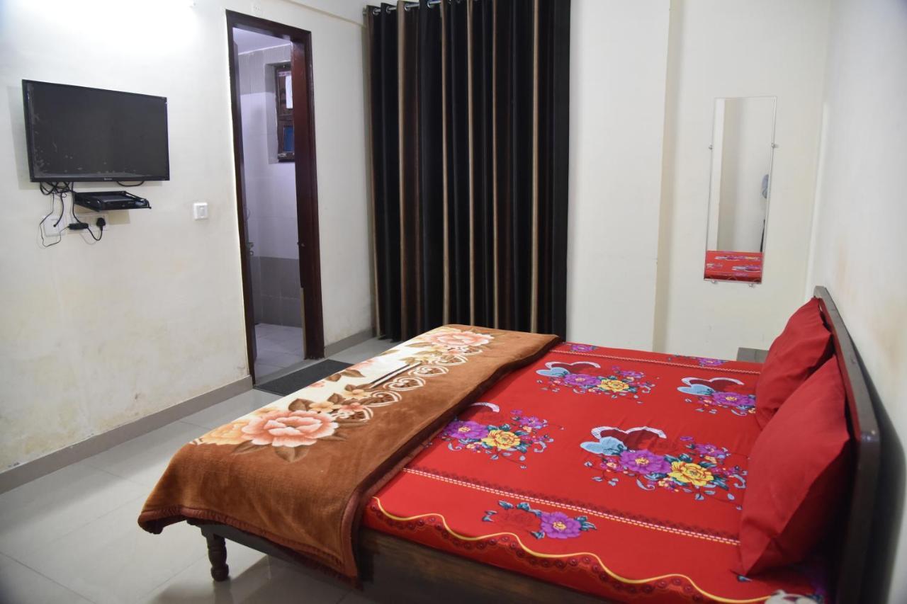 Gopi Dham Hotell Haridwār Exteriör bild