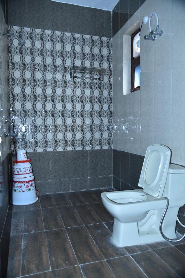 Gopi Dham Hotell Haridwār Exteriör bild