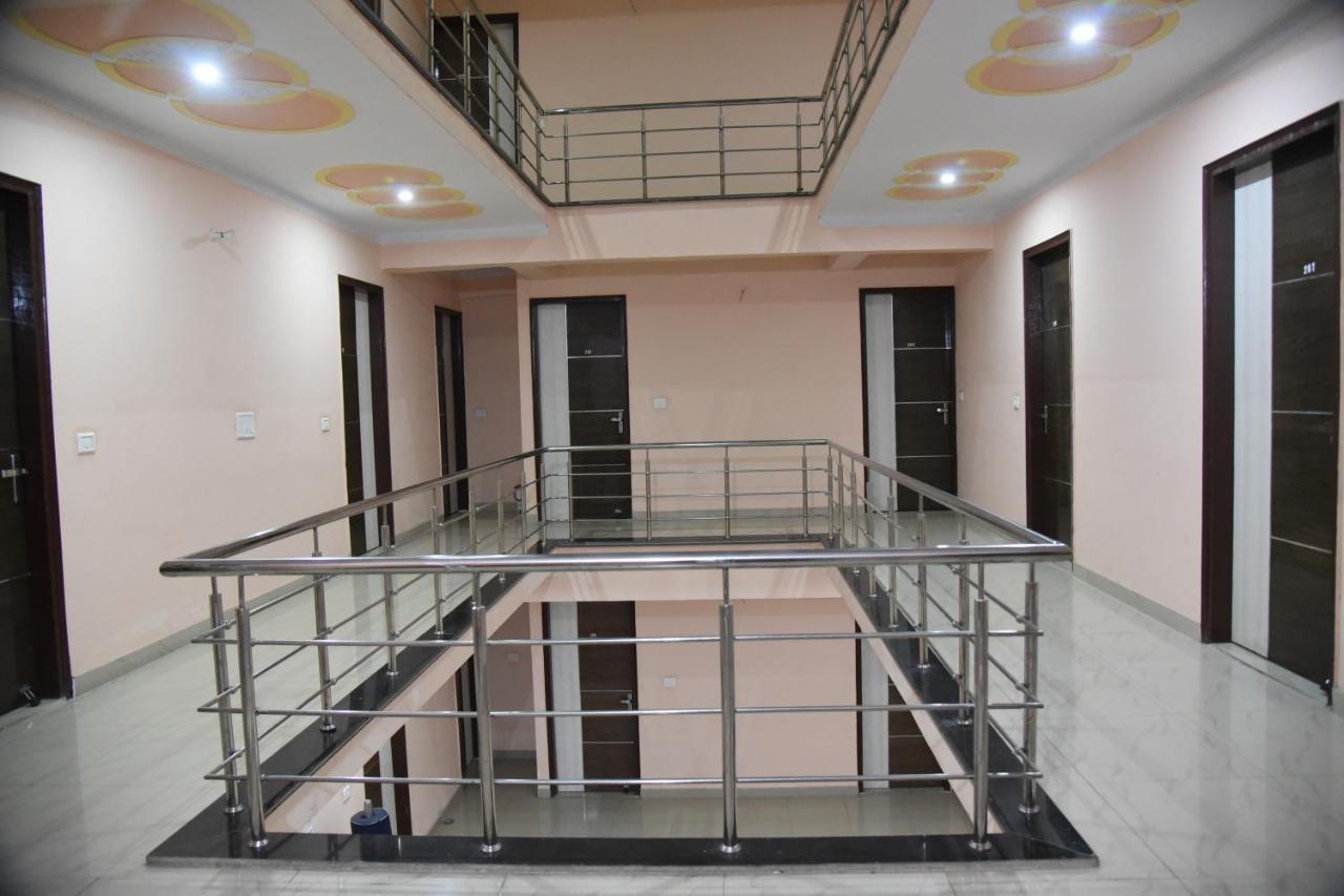 Gopi Dham Hotell Haridwār Exteriör bild