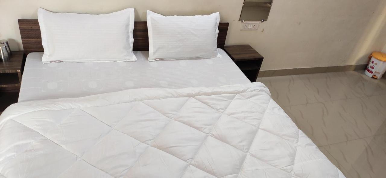 Gopi Dham Hotell Haridwār Exteriör bild