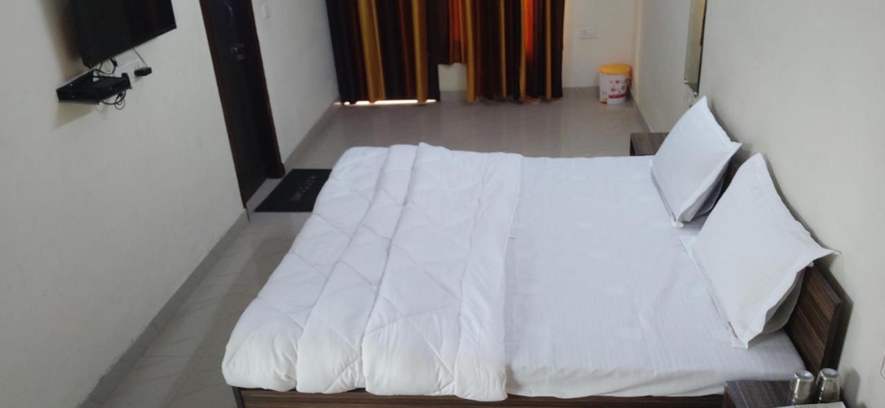 Gopi Dham Hotell Haridwār Exteriör bild