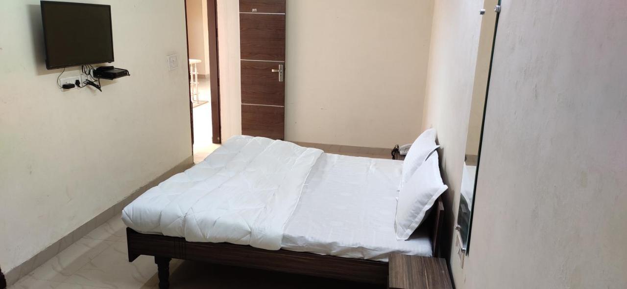 Gopi Dham Hotell Haridwār Exteriör bild