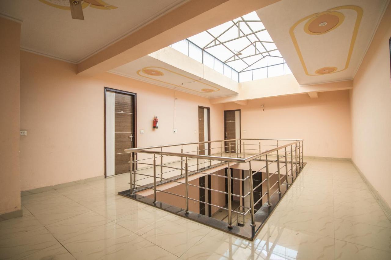 Gopi Dham Hotell Haridwār Exteriör bild